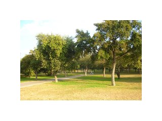 800px-Parc_de_l'Alamillo