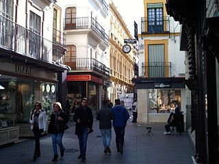 Calle_Sierpes_02